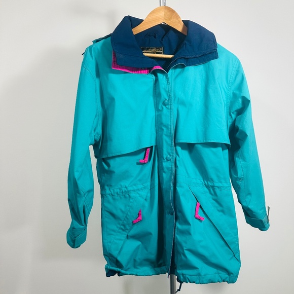 Woman’s Vintage Eddie Bauer Jacket - Picture 1 of 3